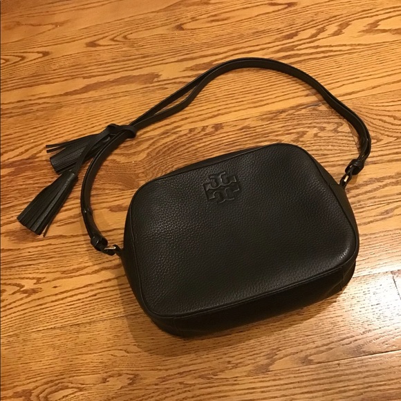 Tory Burch black leather cross body - Picture 1 of 6